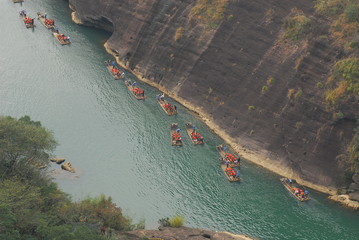适合一二年级玩的脑筋急转弯及答案大全