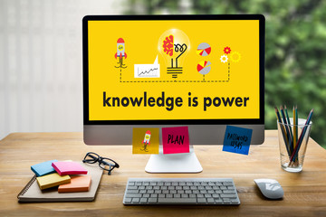 李焕英是贾玲的母亲吗？