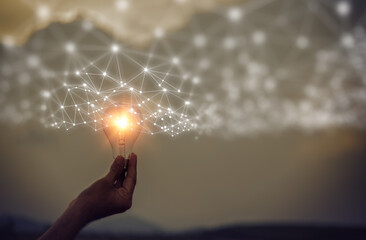 幼儿园孩子的家长会上家长该说什么感想？