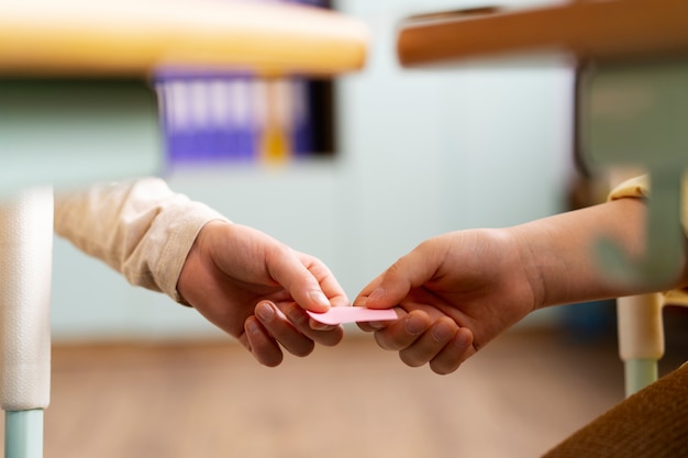 李焕英是贾玲的母亲吗？